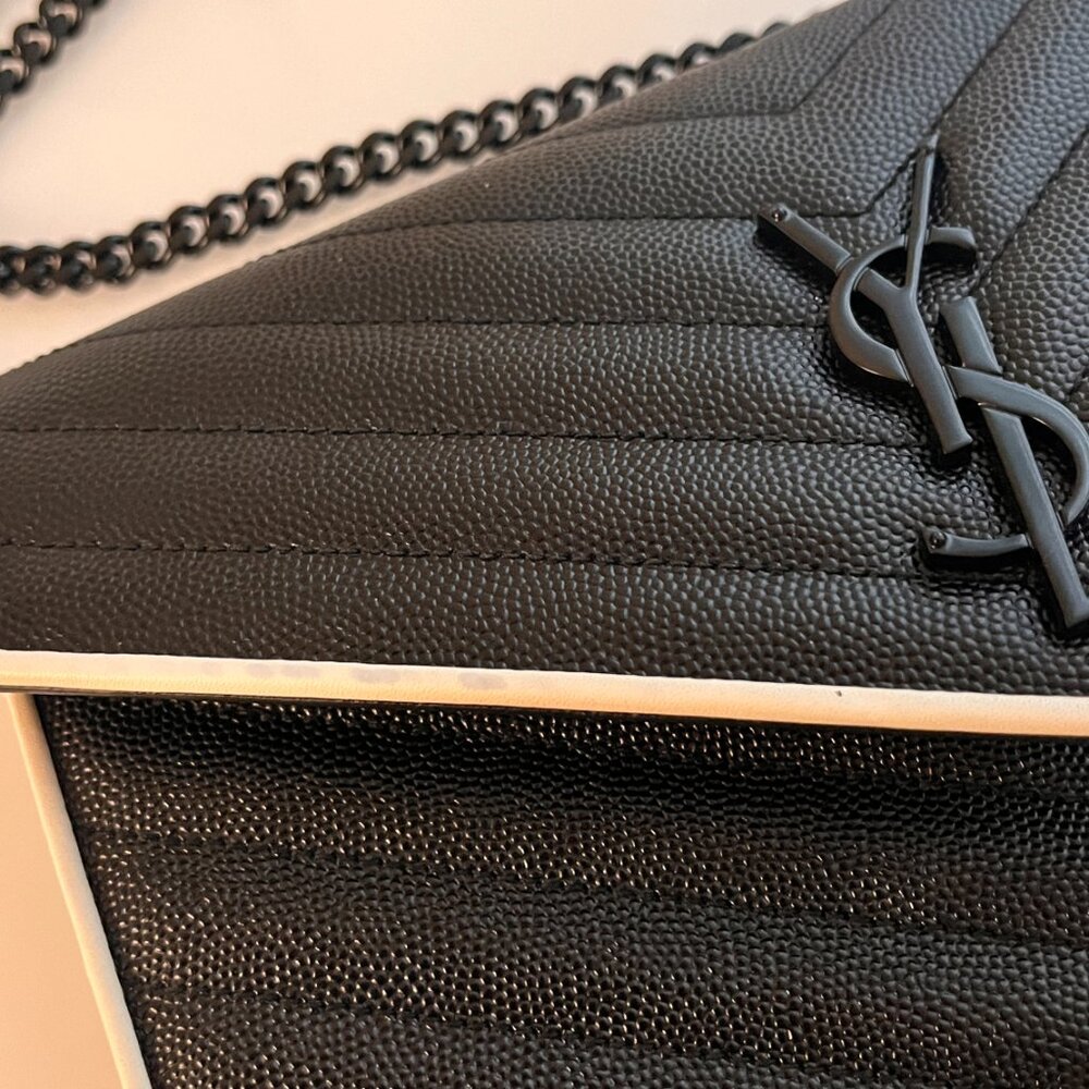YSL Saint Laurent Cassandre Envelope Chain Purse - Picture 2 of 11